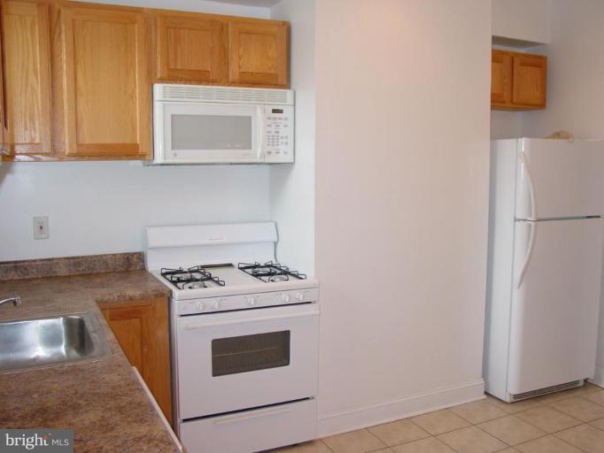 3509 Old York Road Baltimore, MD 21218 - Photo 5 of 13 Kitchen #2