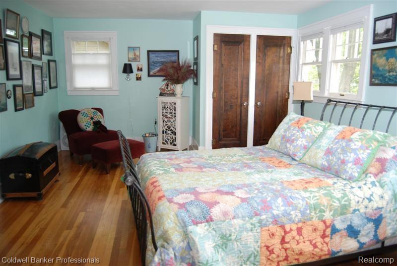 121 Base Line Road Northville, MI 48167 - Photo 8 of 12 121 MASTER-2