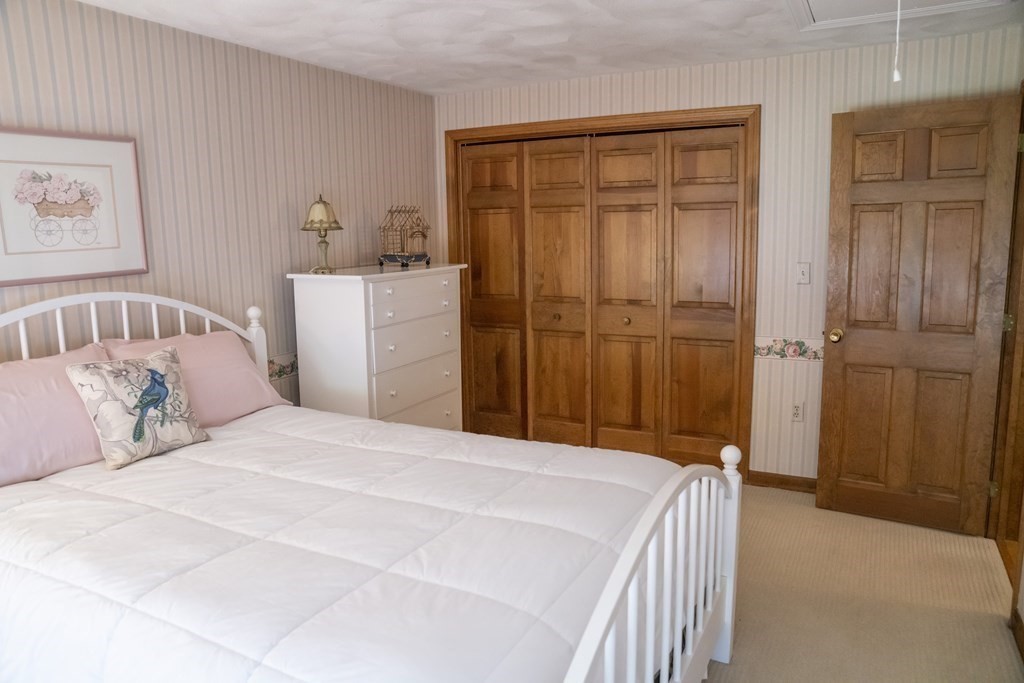 7 Jenkins Road Andover, MA 01810 - Photo 16 of 33 Gallery Image 16