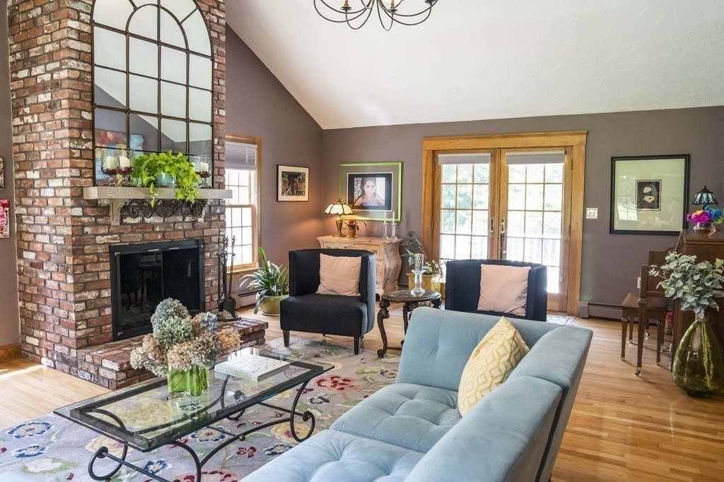 7 Jenkins Road Andover, MA 01810 - Photo 3 of 33 Gallery Image 3