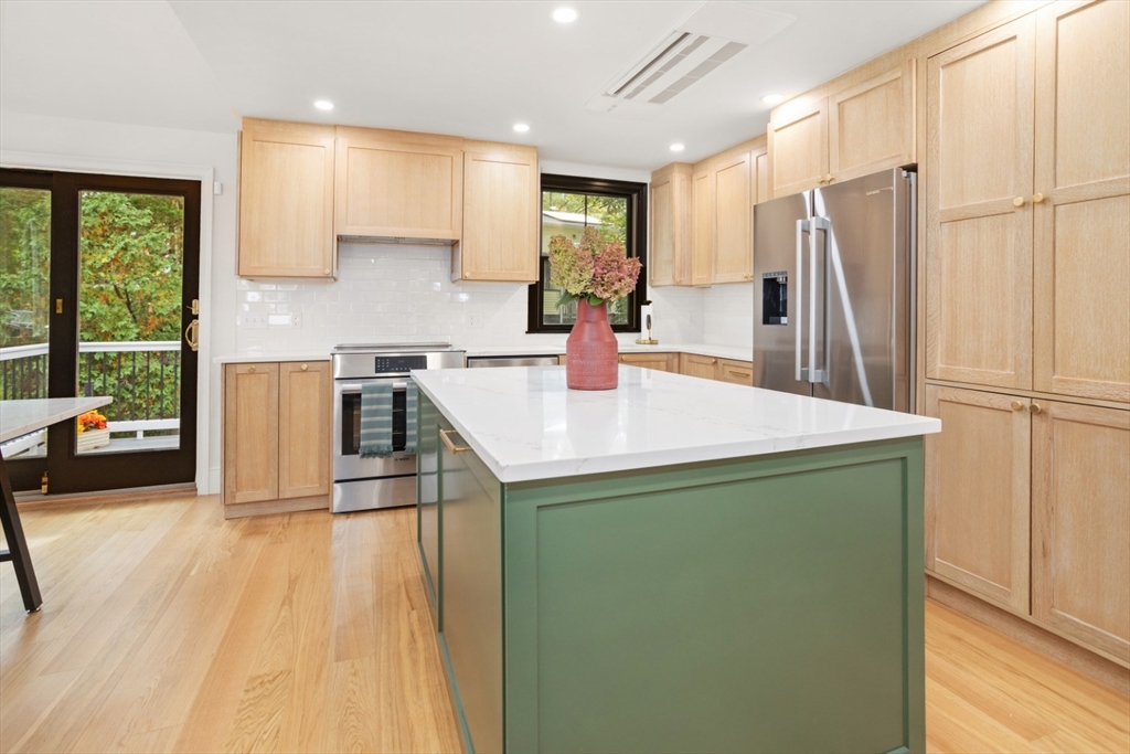 36 Nichols Road Malden, MA 02148 - Photo 12 of 37 Gallery Image 12