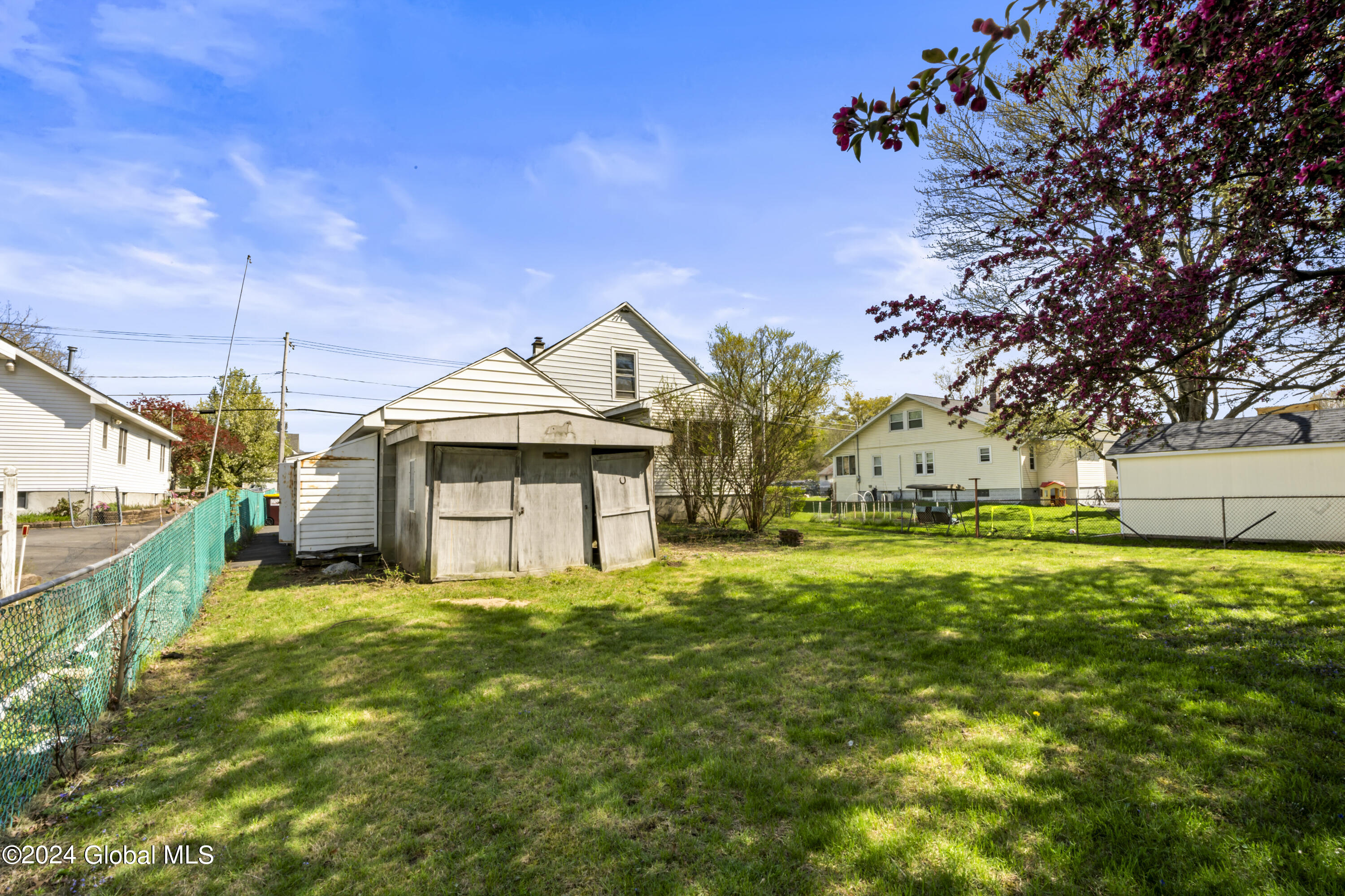 141 Schoolhouse Road Albany, NY 12203 - Photo 18 of 18 DSC08269