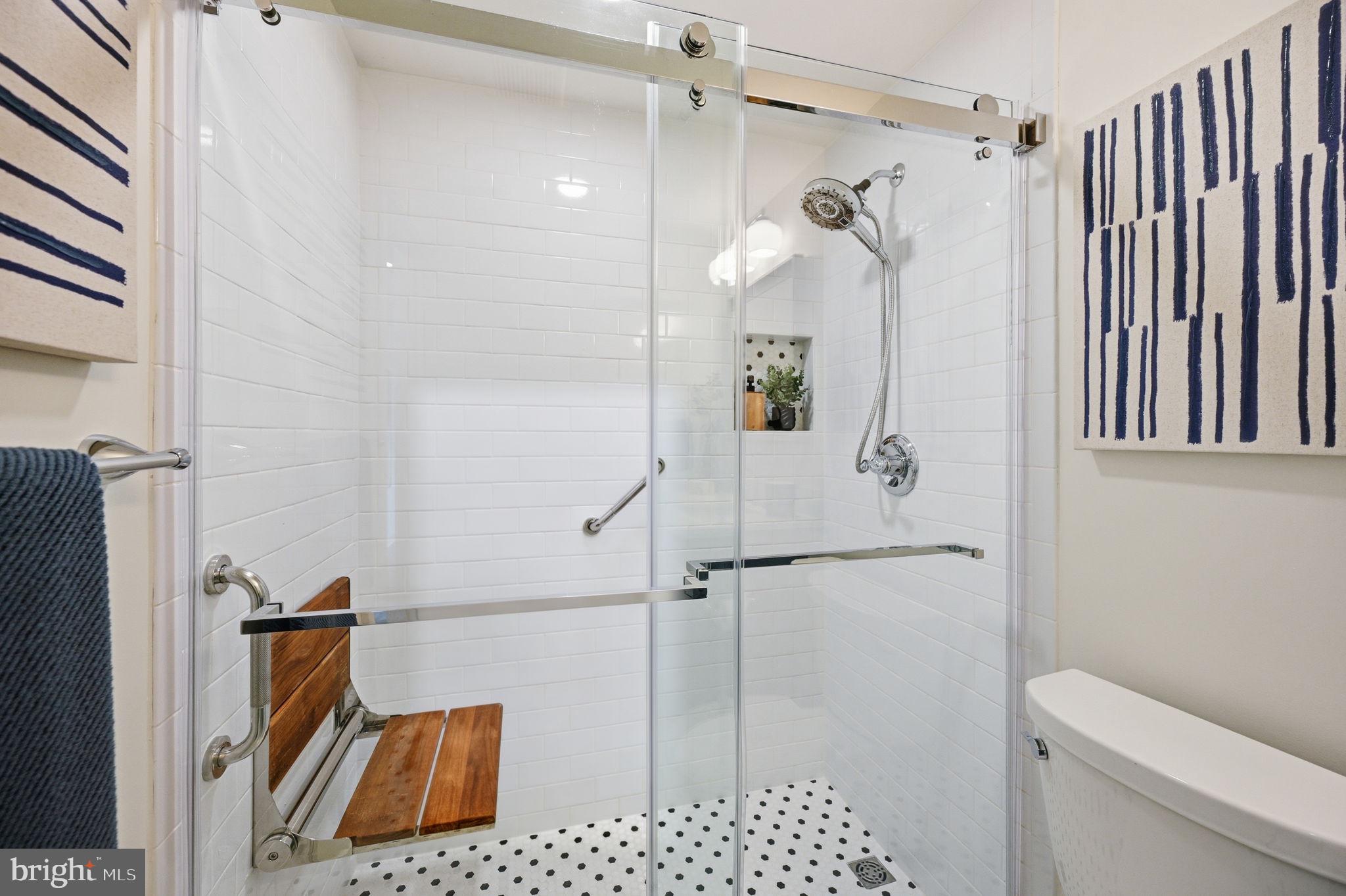 7612 Chancellor Way Springfield, VA 22153 - Photo 39 of 58