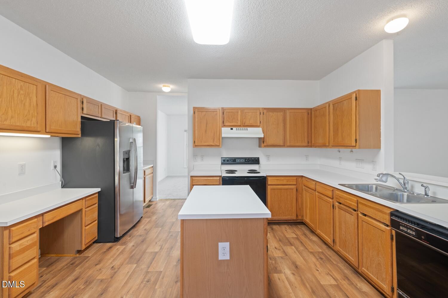 5273 Fairmead Circle Raleigh, NC 27613 - Photo 10 of 36 Kitchen 3