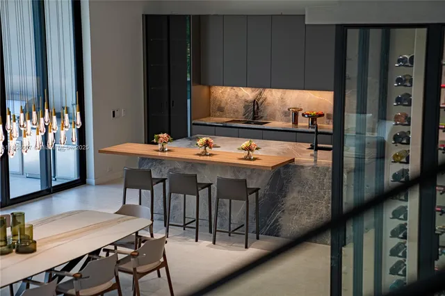 $8,990,000 | 493 Holiday Drive, Hallandale Beach, FL 33009