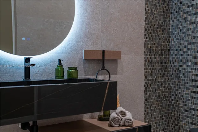 $8,990,000 | 493 Holiday Drive, Hallandale Beach, FL 33009