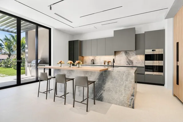 $8,990,000 | 493 Holiday Drive, Hallandale Beach, FL 33009