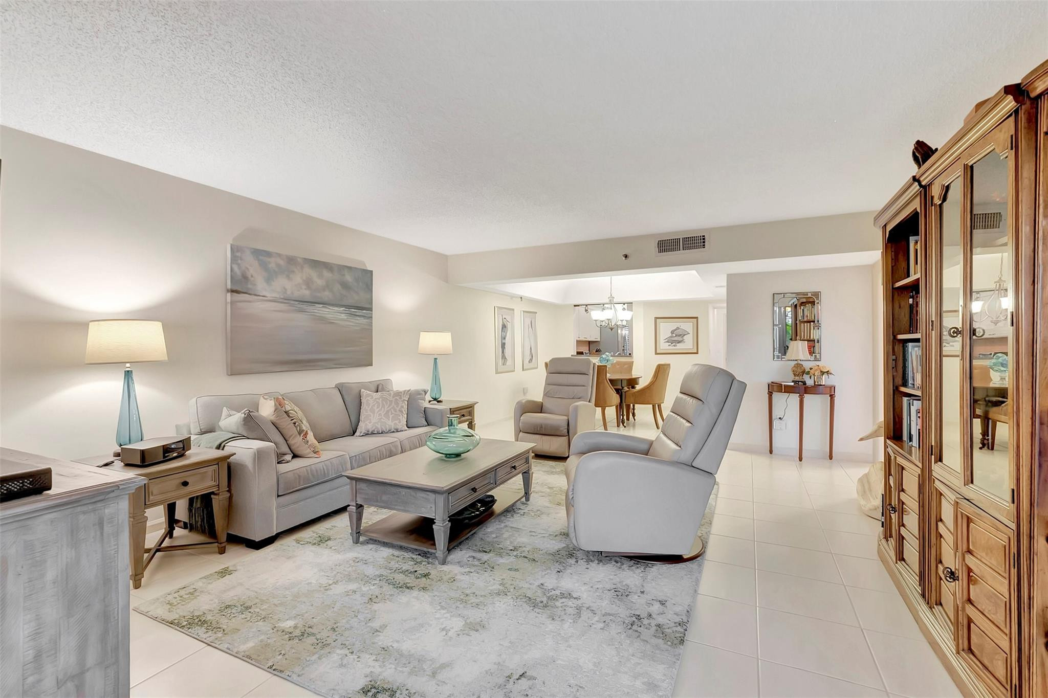 9170 Southwest 14th Street, Unit 4201 Boca Raton, FL 33428 - Photo 7 of 30 Super Spacious Living and Dining Areas!