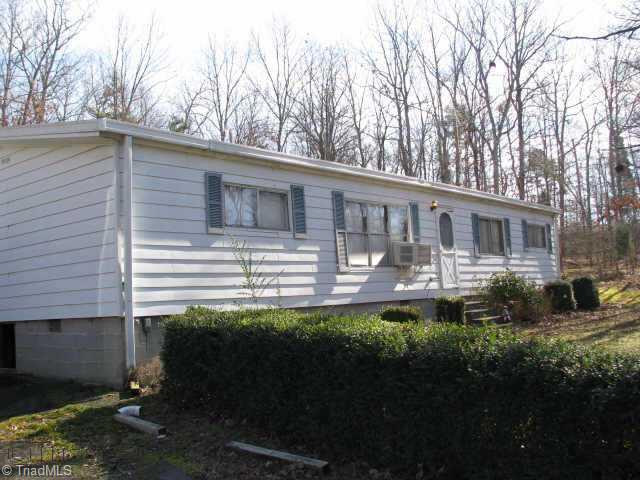 1115 Regan Road Lexington, NC 27292 - Photo 1 of 8 Exterior Front.