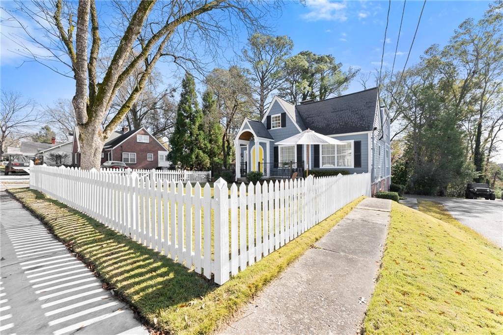 401 Ridgewood Avenue Gainesville, GA 30501 - Photo 9 of 70