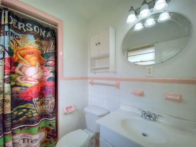 $164,900 | 2121 Brigade Drive, Chalmette, LA 70043