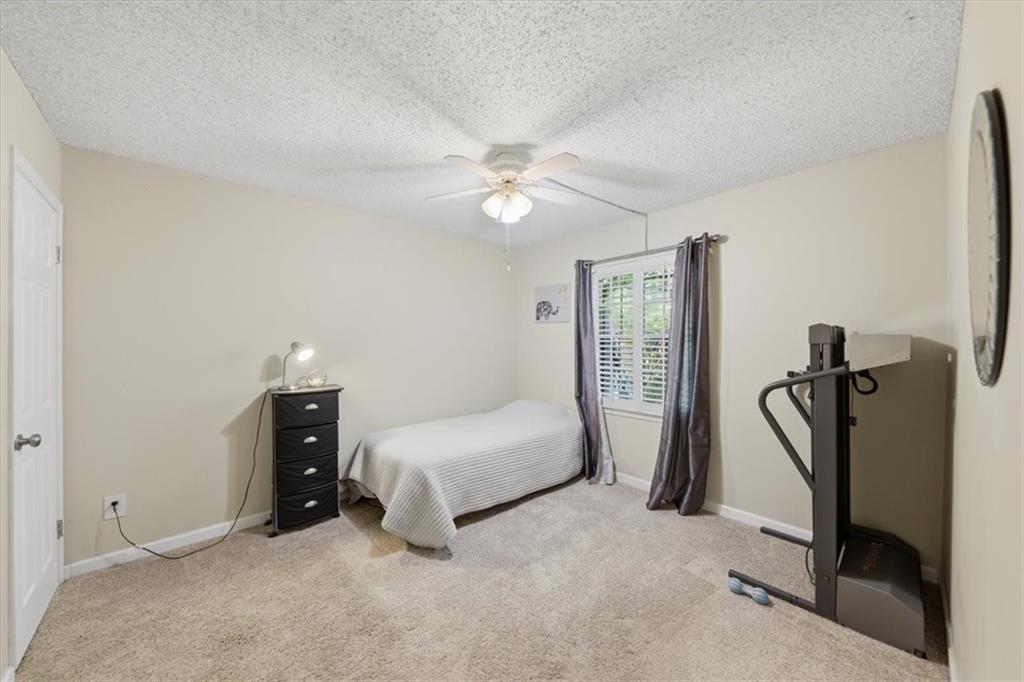 225 Triumph Drive Northwest Atlanta, GA 30327 - Photo 12 of 39