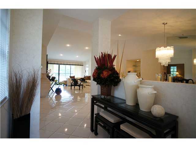 22799 Trelawny Terrace, Unit B Boca Raton, FL 33433 - Photo 4 of 20 Additional Photo