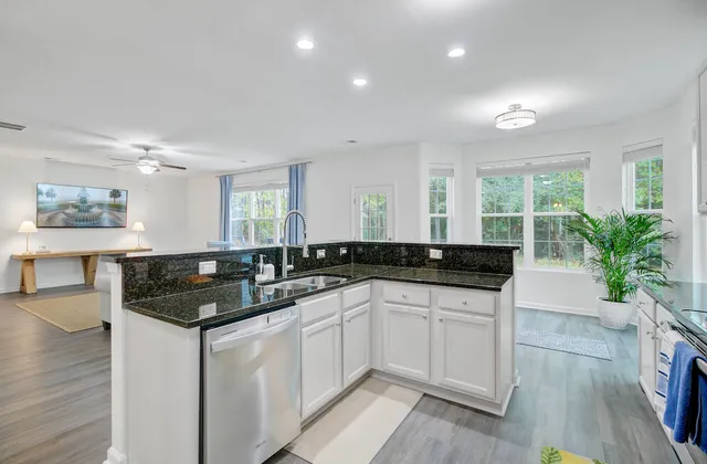 $415,000 | 5016 Wapiti Way, Hollywood, SC 29449