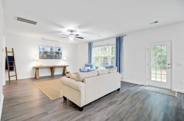 $415,000 | 5016 Wapiti Way, Hollywood, SC 29449