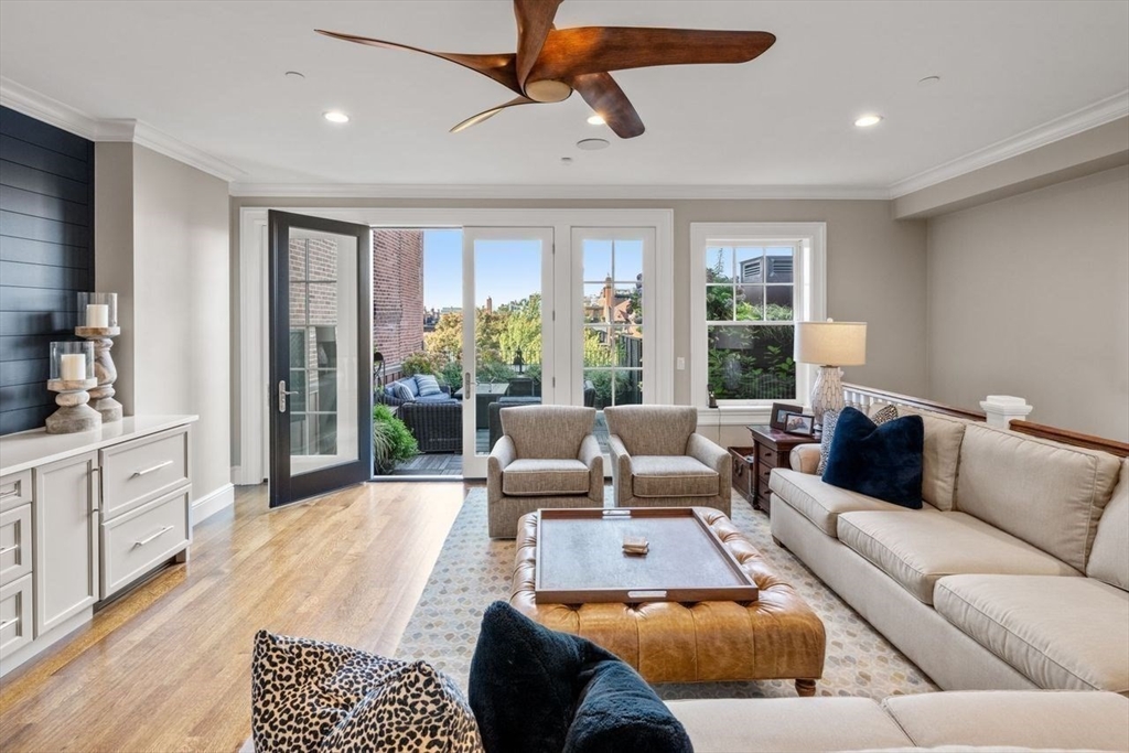 288 Commonwealth Avenue, Unit 3 Boston, MA 02115 - Photo 20 of 25 a living room with furniture and a large window
