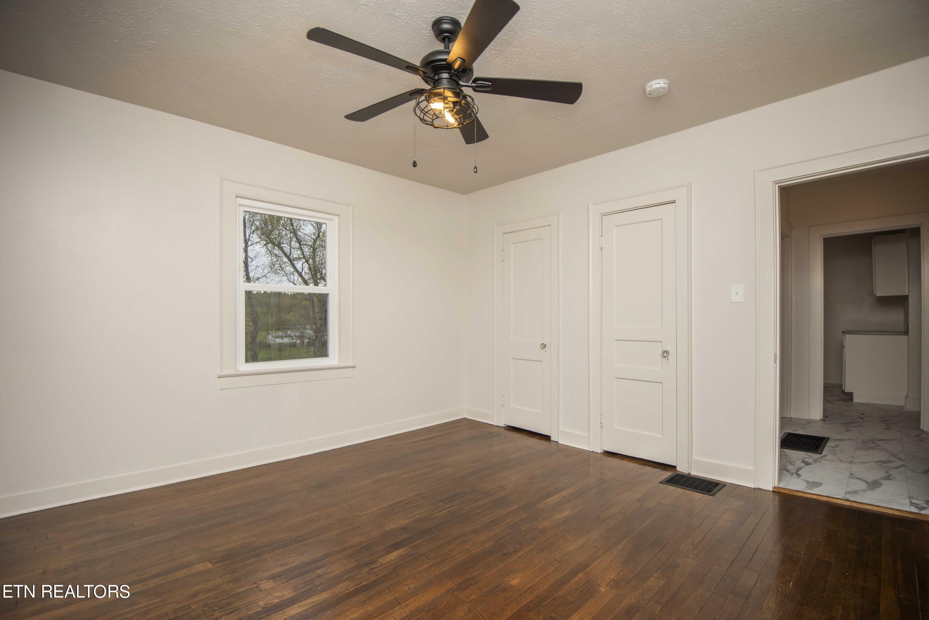 4708 Luttrell Road Knoxville, TN 37918 - Photo 22 of 40 third bed_1