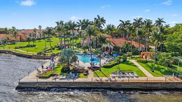 $2,800 | 180 Yacht Club Way, Unit 309, Hypoluxo, FL 33462