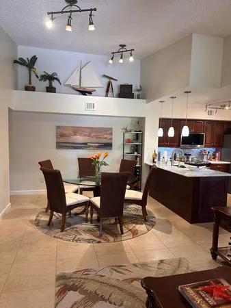 $2,800 | 180 Yacht Club Way, Unit 309, Hypoluxo, FL 33462