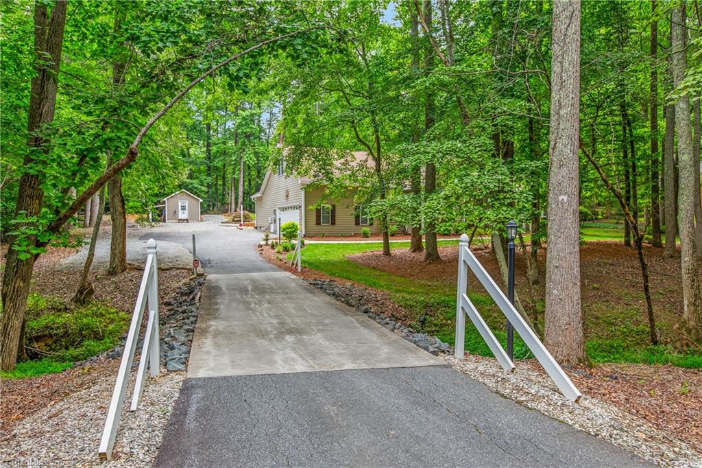 1239 Blackberry Ridge Drive High Point, NC 27265 - Photo 1 of 47 Gallery Image 1