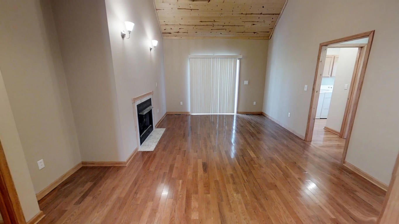 897 Run Road Alderson, WV 24910 - Photo 5 of 32 Gallery Image 5
