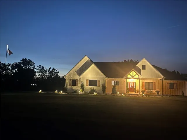 $739,000 | 10262 Airfield Lane, Richmond, MO 64085