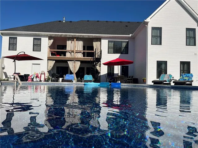 $739,000 | 10262 Airfield Lane, Richmond, MO 64085