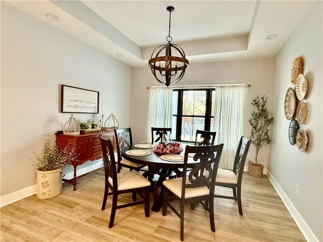 $739,000 | 10262 Airfield Lane, Richmond, MO 64085