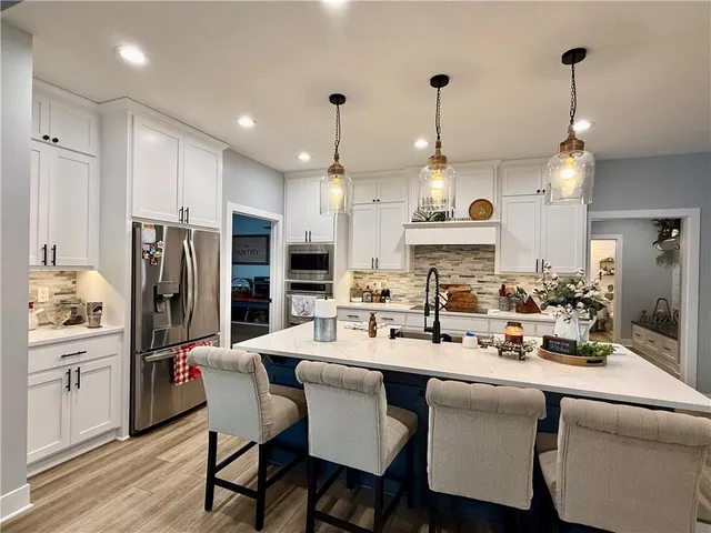 $739,000 | 10262 Airfield Lane, Richmond, MO 64085