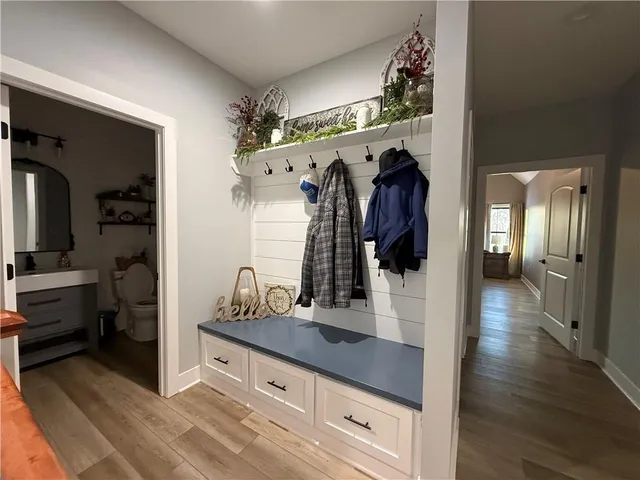 $739,000 | 10262 Airfield Lane, Richmond, MO 64085