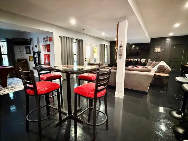 $739,000 | 10262 Airfield Lane, Richmond, MO 64085