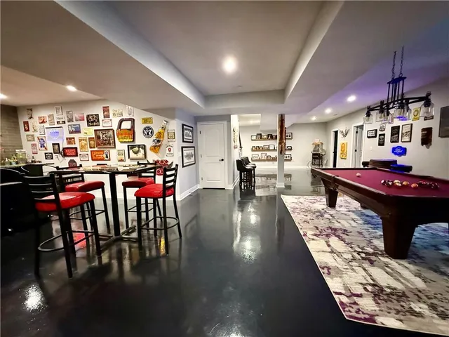 $739,000 | 10262 Airfield Lane, Richmond, MO 64085