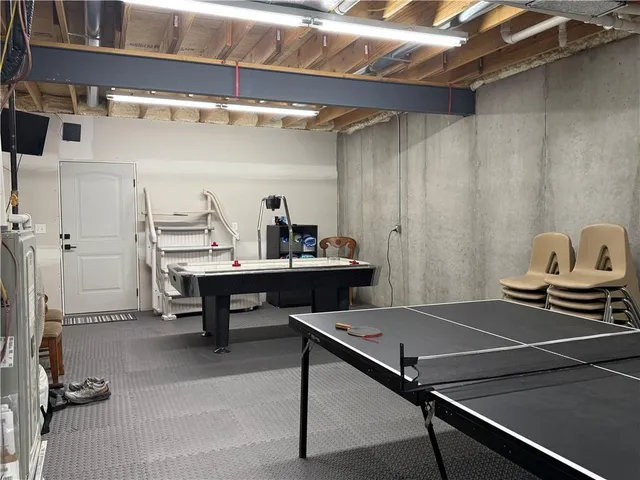 $739,000 | 10262 Airfield Lane, Richmond, MO 64085