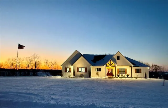 $739,000 | 10262 Airfield Lane, Richmond, MO 64085