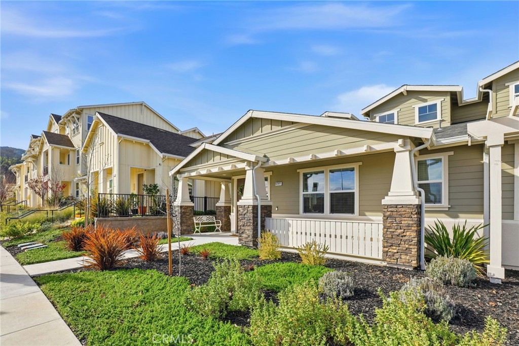 6385 Paysar Lane Gilroy, CA 95020 - Photo 3 of 47