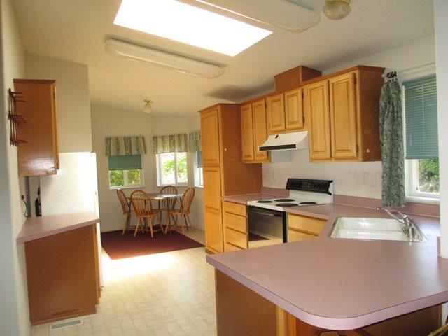 11980 Blackwell Road Central Point, OR 97502 - Photo 5 of 33 Additional Photo