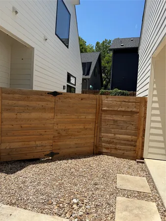 $3,250 | 2604 Francisco Street, Unit B, Austin, TX 78702