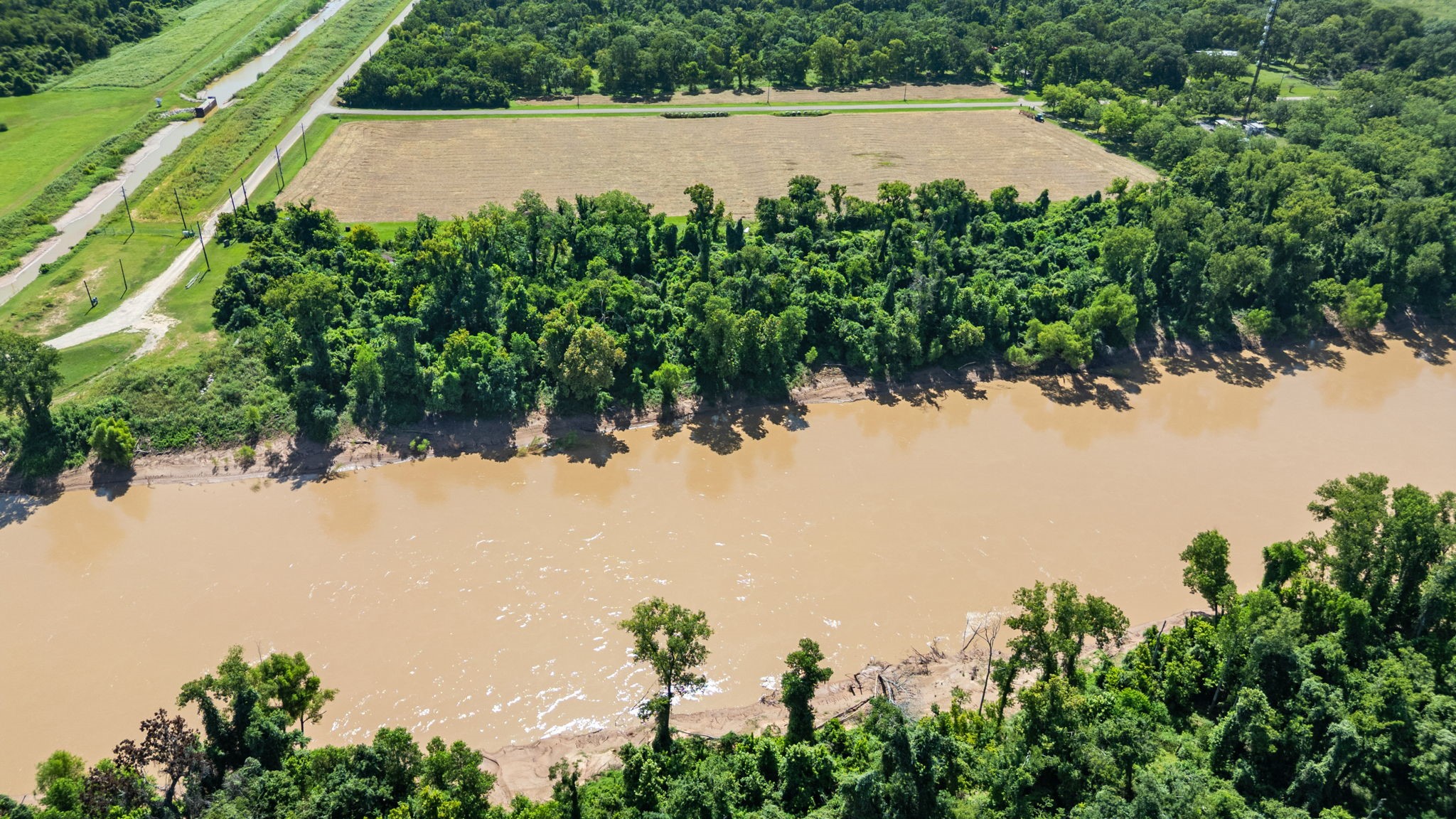 3505 Miller Road Rosharon, TX 77583 - Photo 14 of 15 an aerial view of ocean with green space