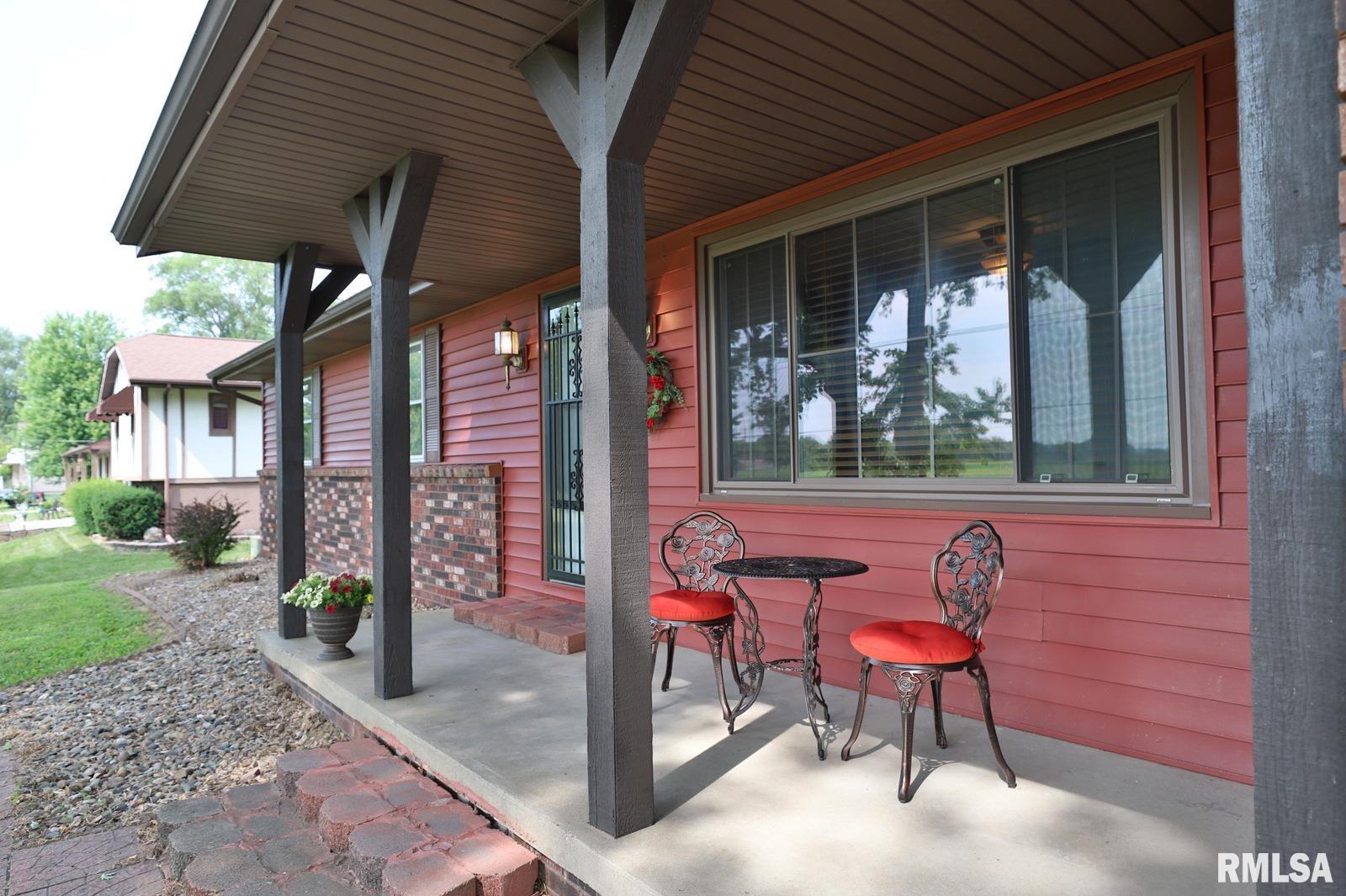1106 Upper Spring Bay Road East Peoria, IL 61611 - Photo 37 of 44 Gallery Image 37