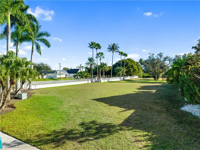 $239,000 | 5501 Merlyn Lane, Cape Coral, FL 33914