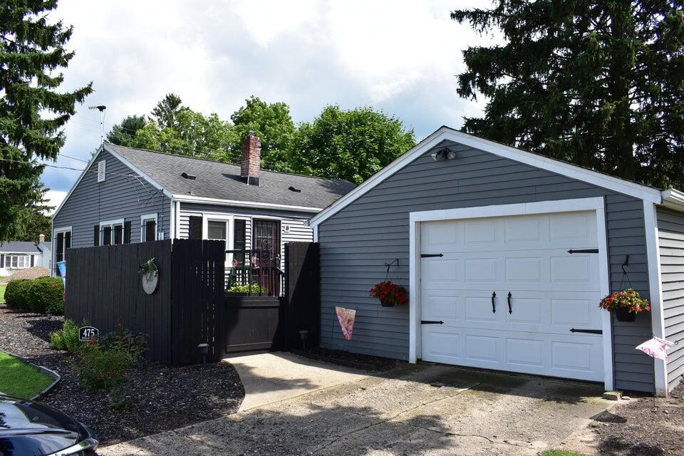 475 Douglas Drive Decatur, MI 49045 - Photo 2 of 24 2