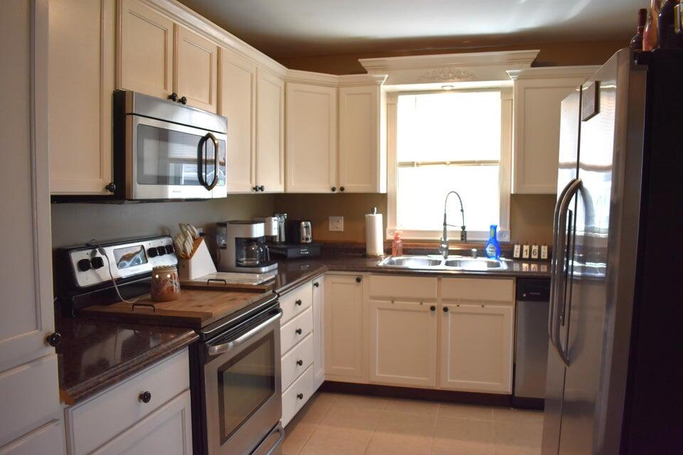 475 Douglas Drive Decatur, MI 49045 - Photo 6 of 24 6