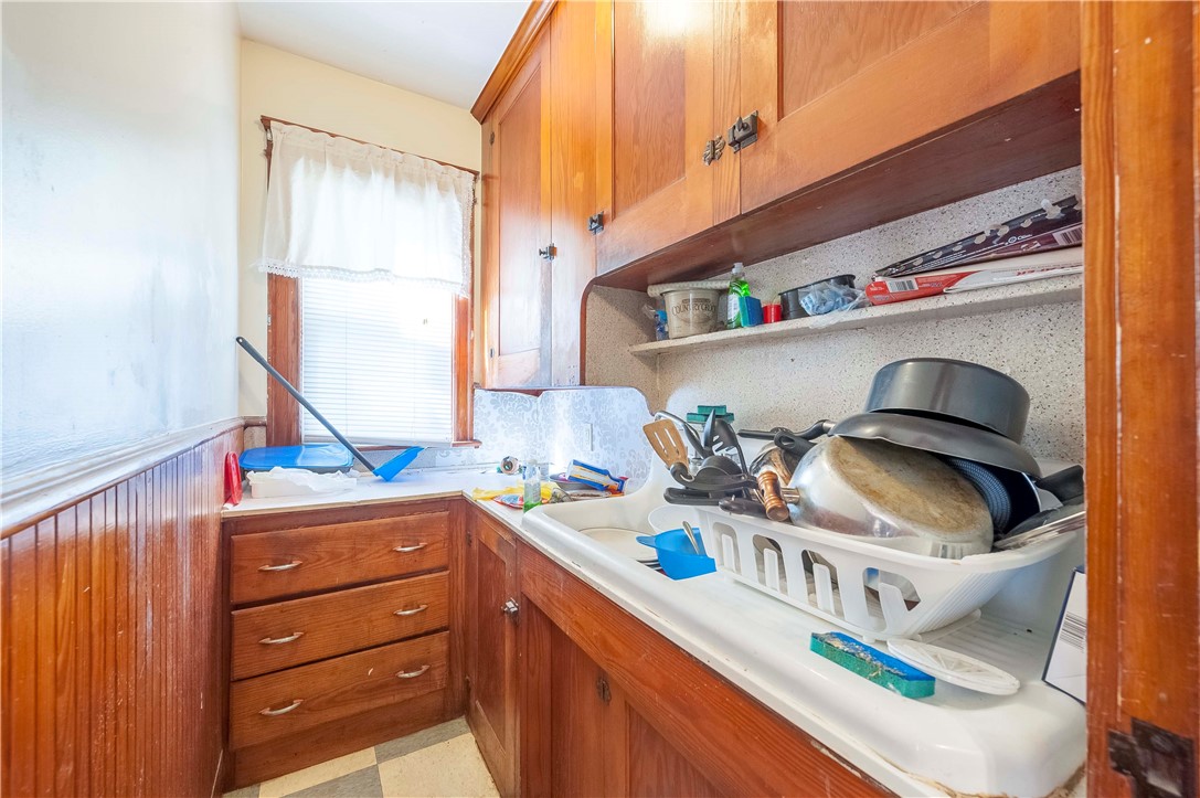 35 Transit Street Woonsocket, RI 02895 - Photo 8 of 36