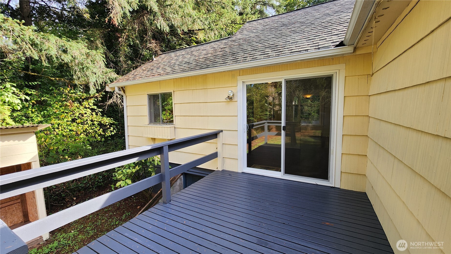 1758 Northeast Jacobson Road Poulsbo, WA 98370 - Photo 23 of 32 Gallery Image 23