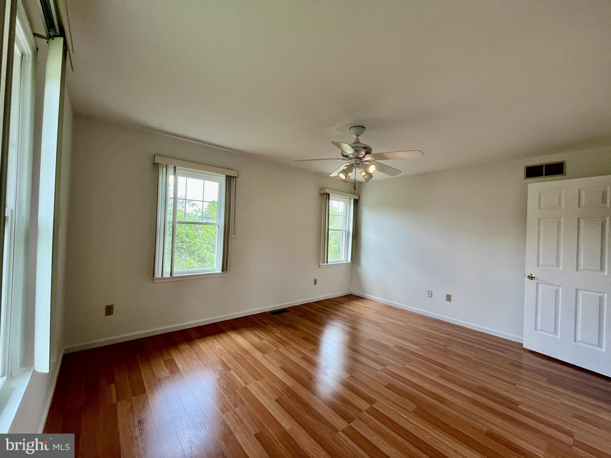 5 Slashpine Circle Hockessin, DE 19707 - Photo 17 of 22 Bedroom #3