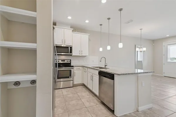 $2,550 | 2200 Garden Belle Drive, Clermont, FL 34711