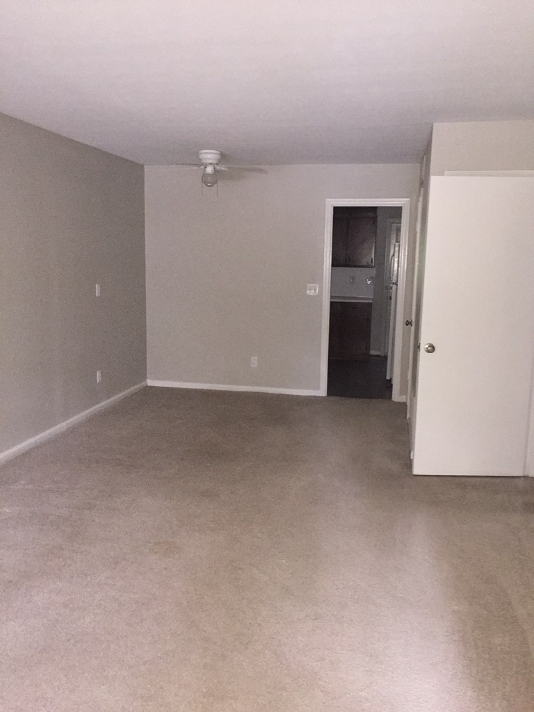 1550 Stark Avenue, Unit 5 Columbus, GA 31906 - Photo 4 of 7 a view of an empty room and closet area