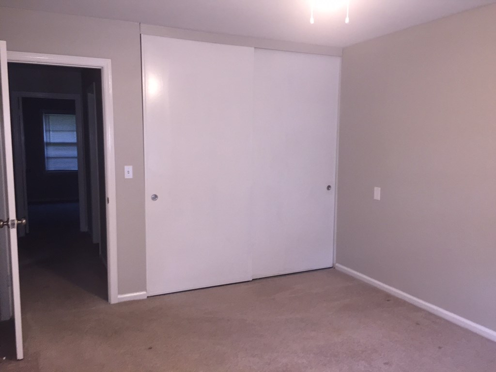 1550 Stark Avenue, Unit 5 Columbus, GA 31906 - Photo 6 of 7 a view of an empty room