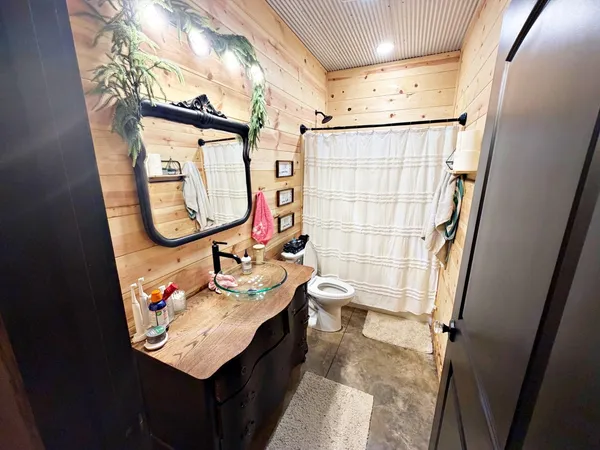 $339,000 | 6945 Unity School Road, Brookport, IL 62910