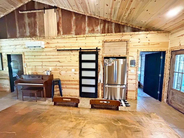 $339,000 | 6945 Unity School Road, Brookport, IL 62910